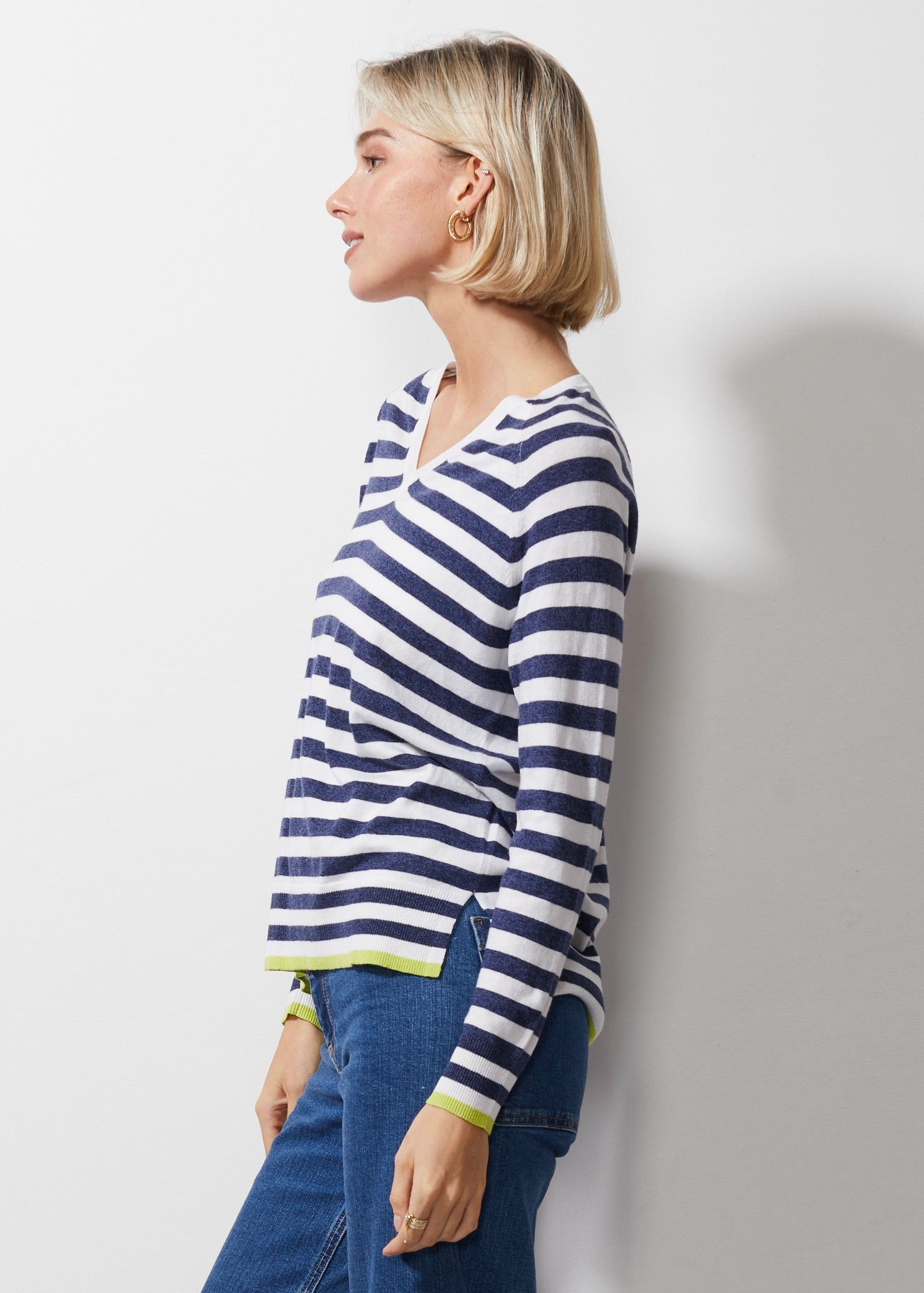 Essential Stripe V